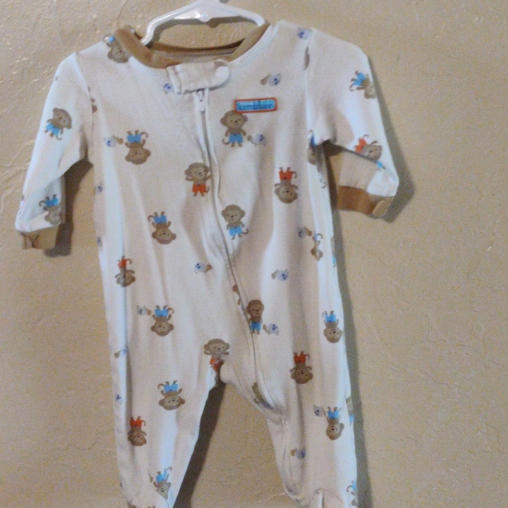 3-6 month sleeper